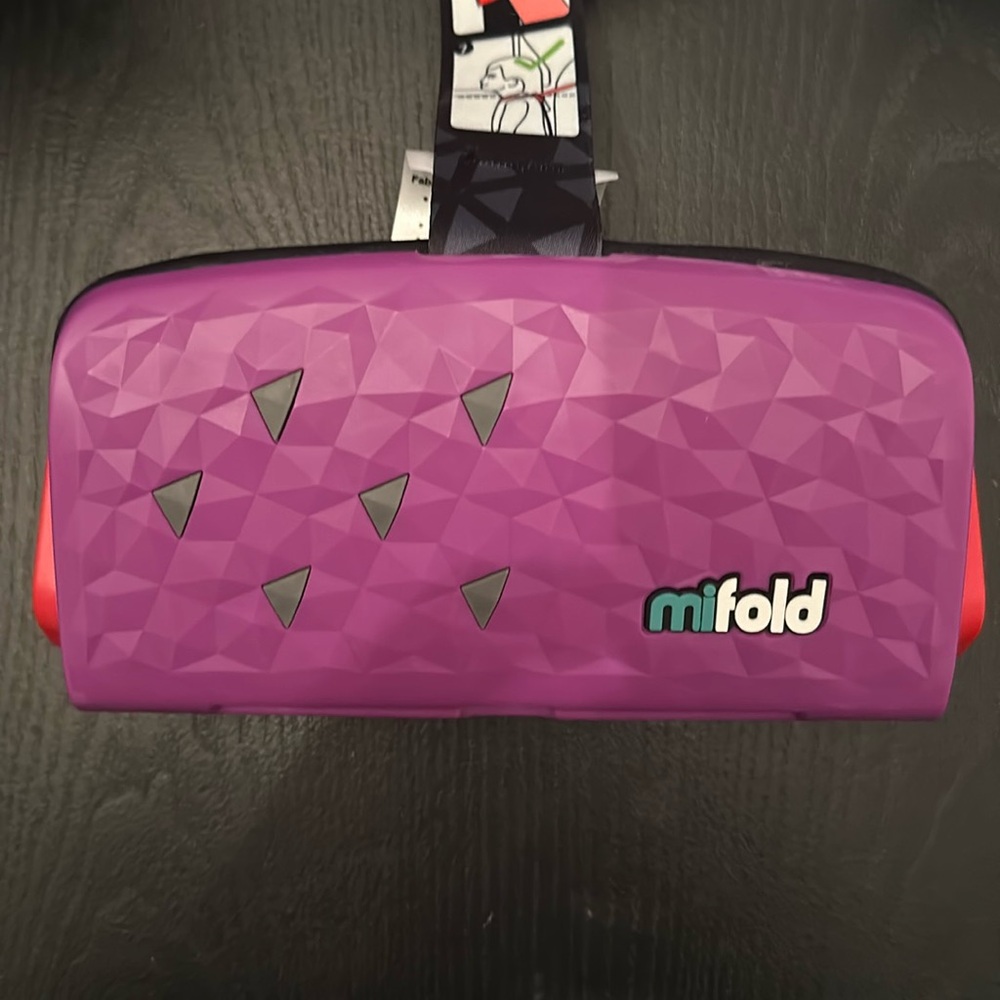 Mifold folding booster seat